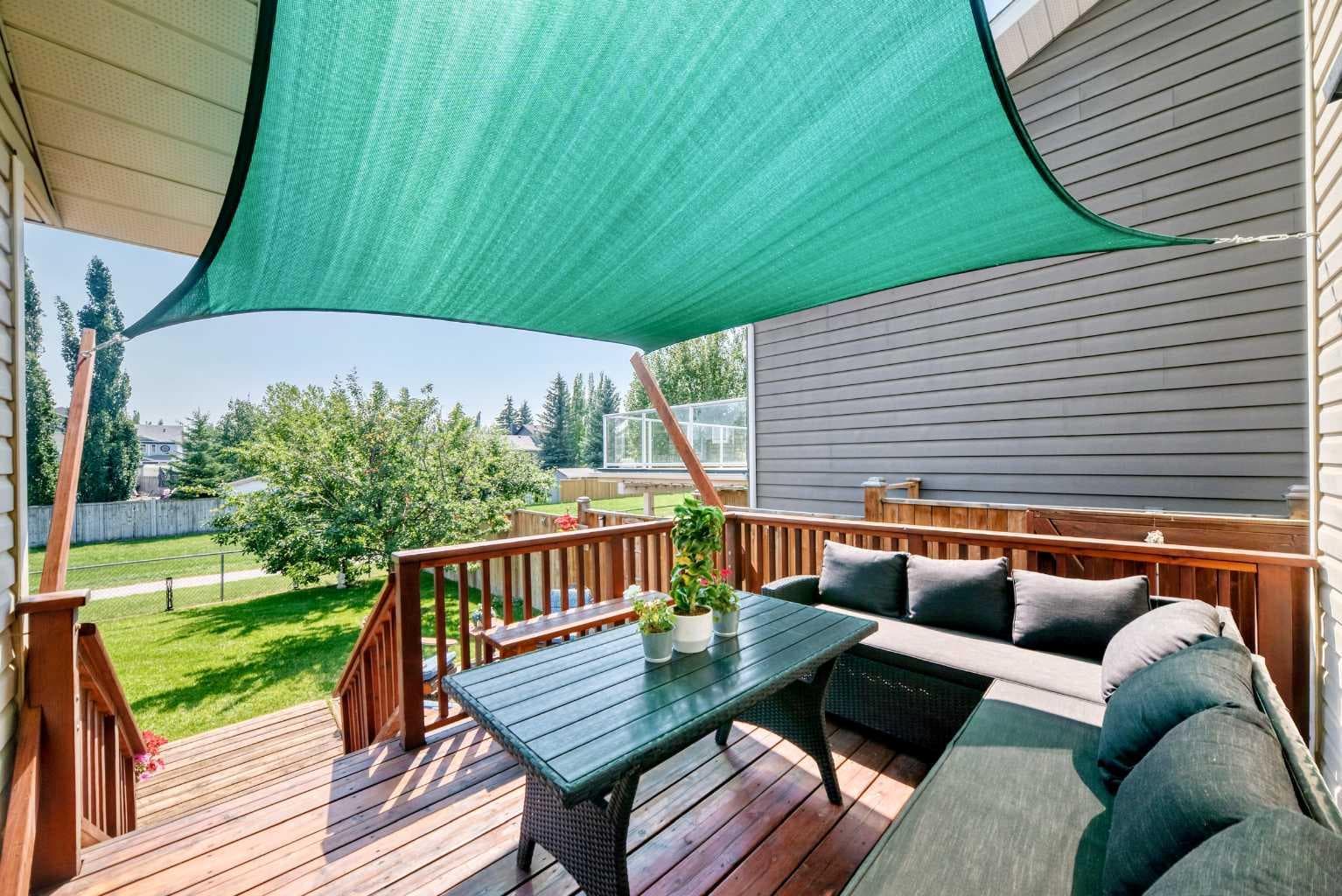 144 Riverstone Crescent SE