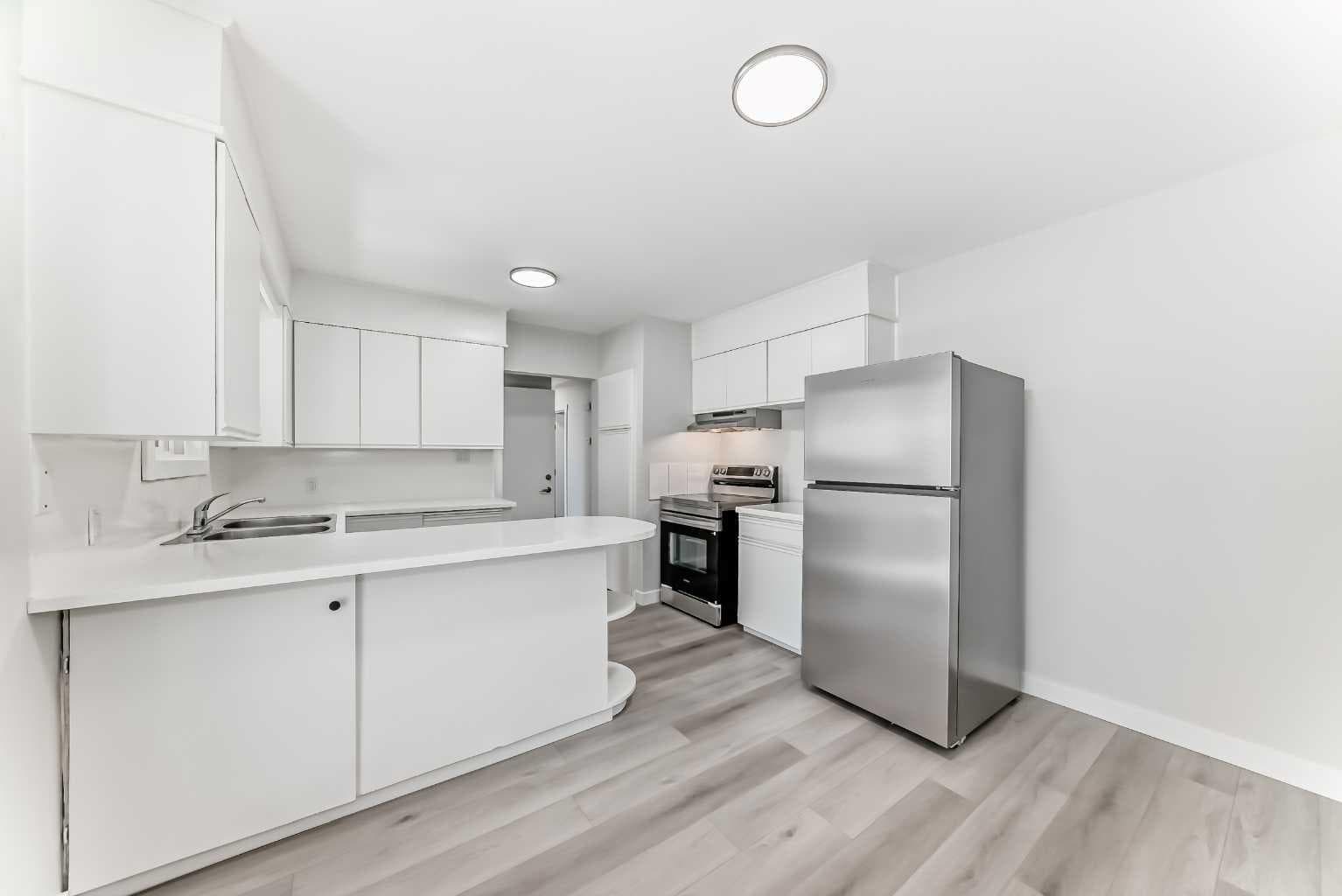 1508 45 Street SE