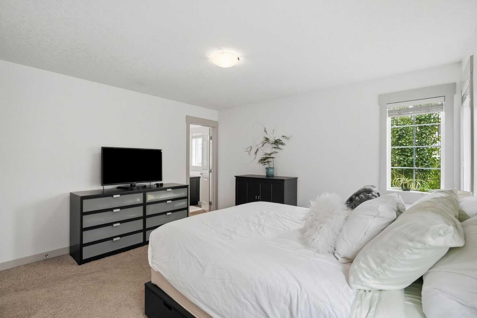 179 Skyview Ranch Road NE
