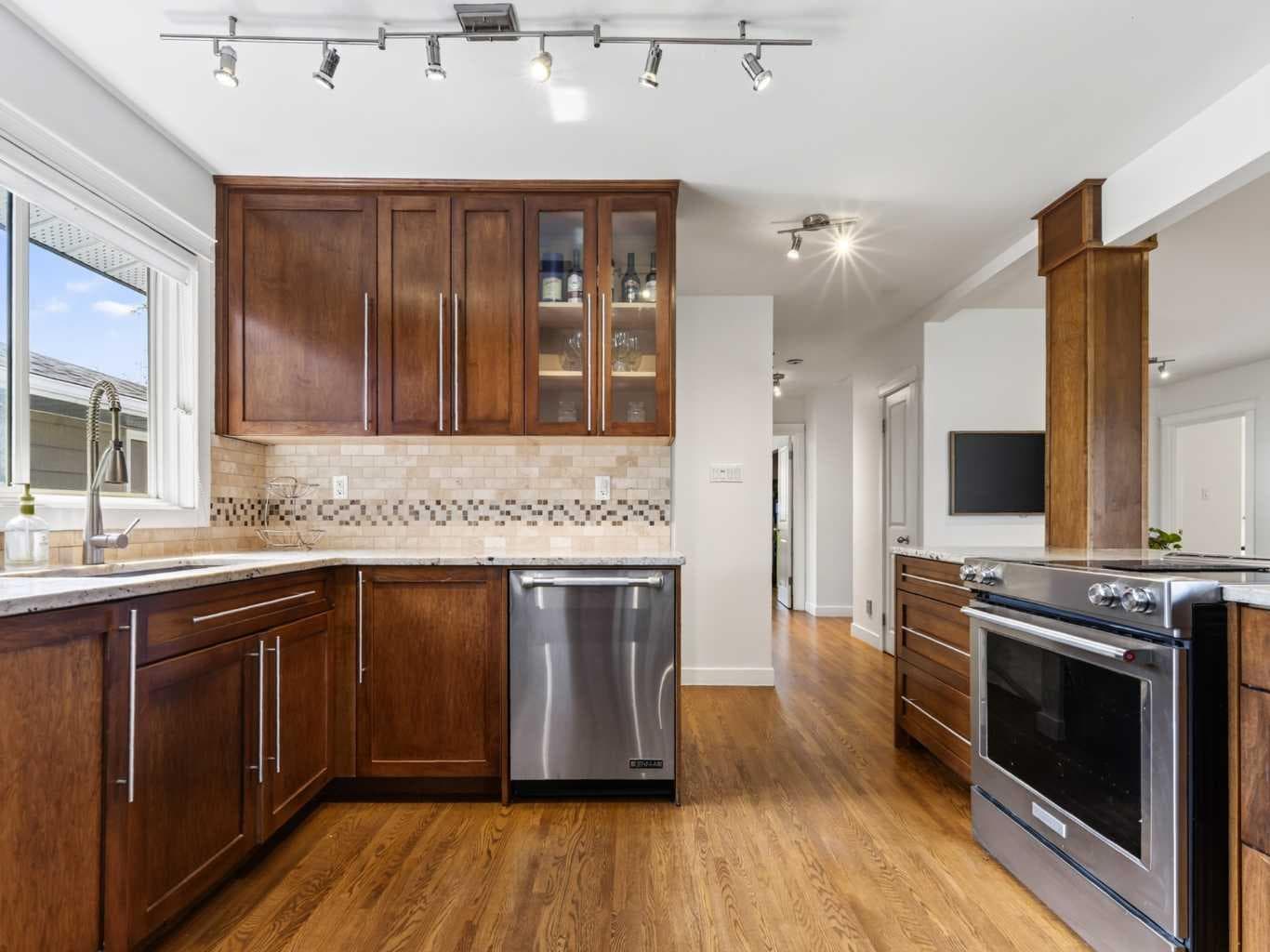 15 Hamlet Road SW