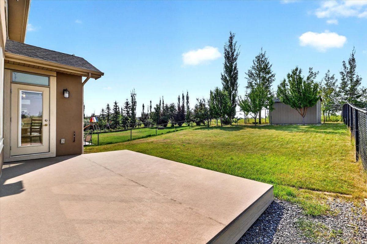 115 Coulee Way SW