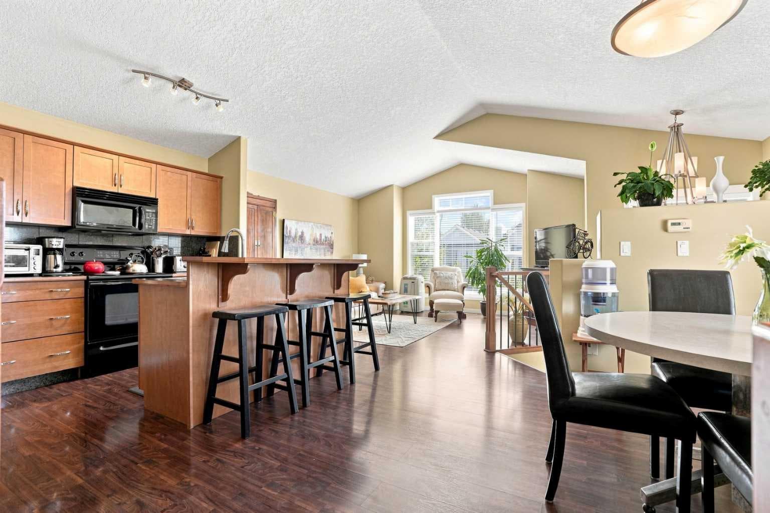 5 Cranberry Way SE