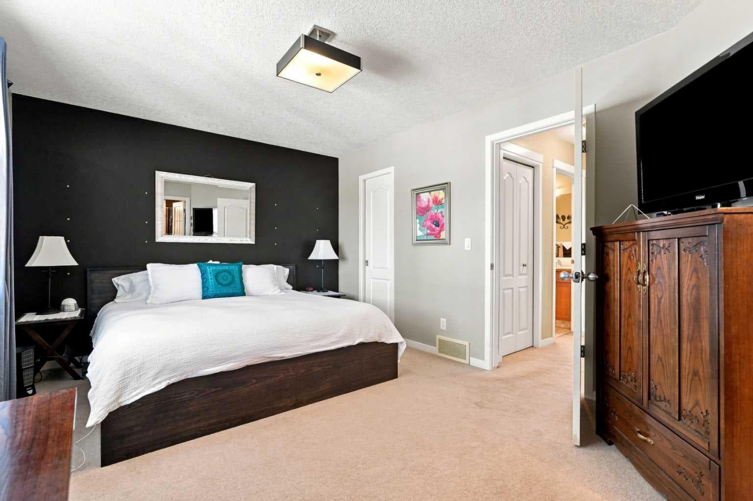 5 Cranberry Way SE