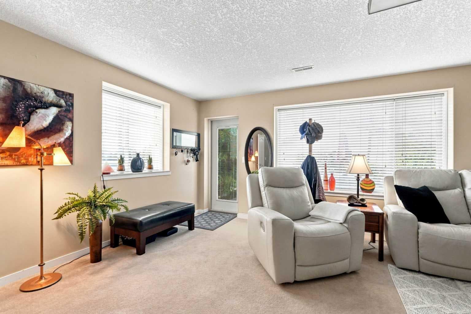 5 Cranberry Way SE