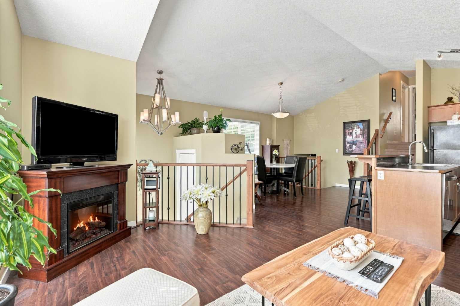 5 Cranberry Way SE