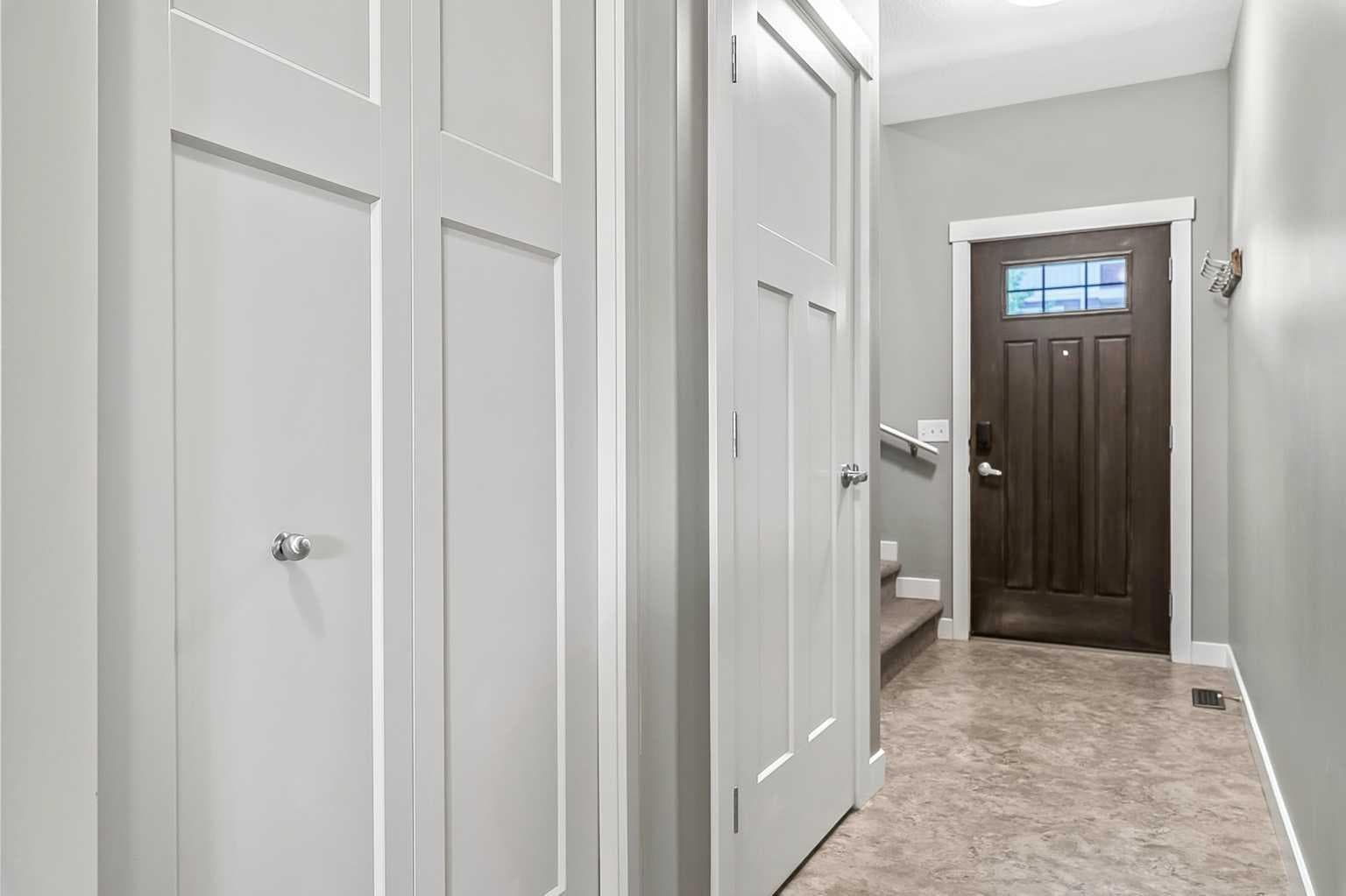 652 Skyview Ranch Grove NE