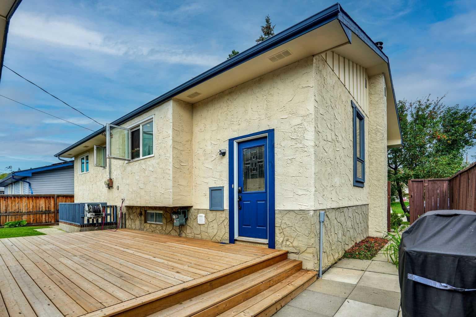 35 Queen Isabella Close SE