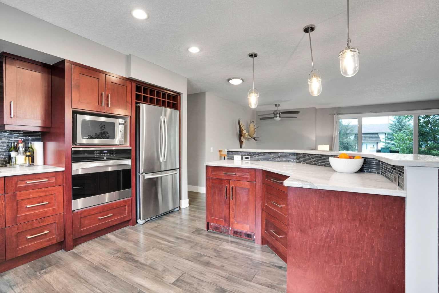 35 Queen Isabella Close SE