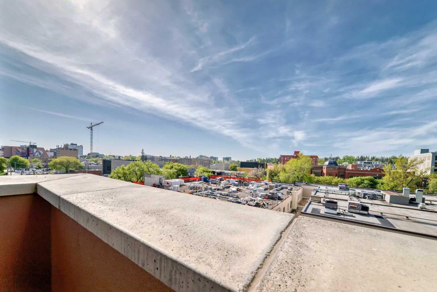 402, 817 15 Avenue SW
