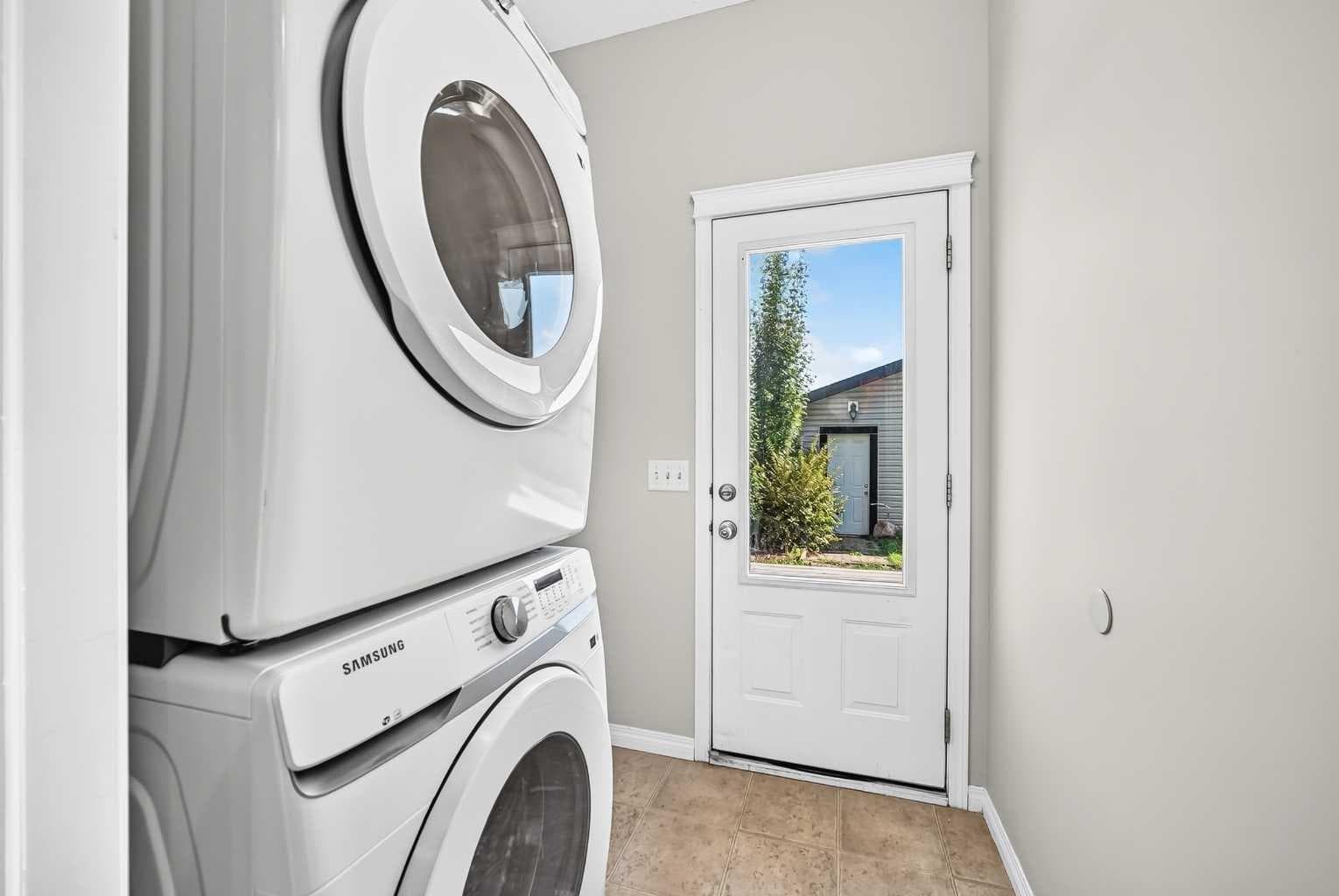 15 Prestwick Place SE