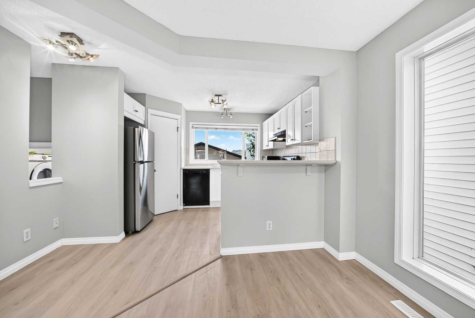 15 Prestwick Place SE