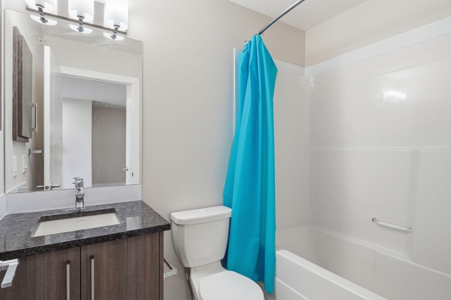 306, 4 Sage Hill Terrace NW