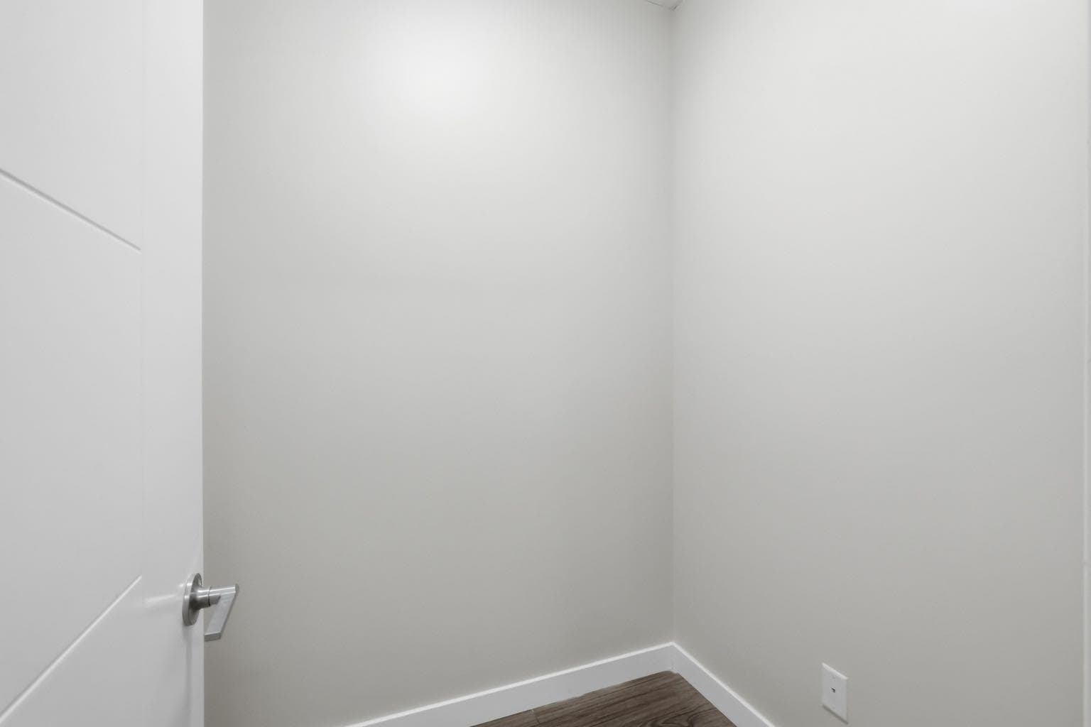 306, 4 Sage Hill Terrace NW