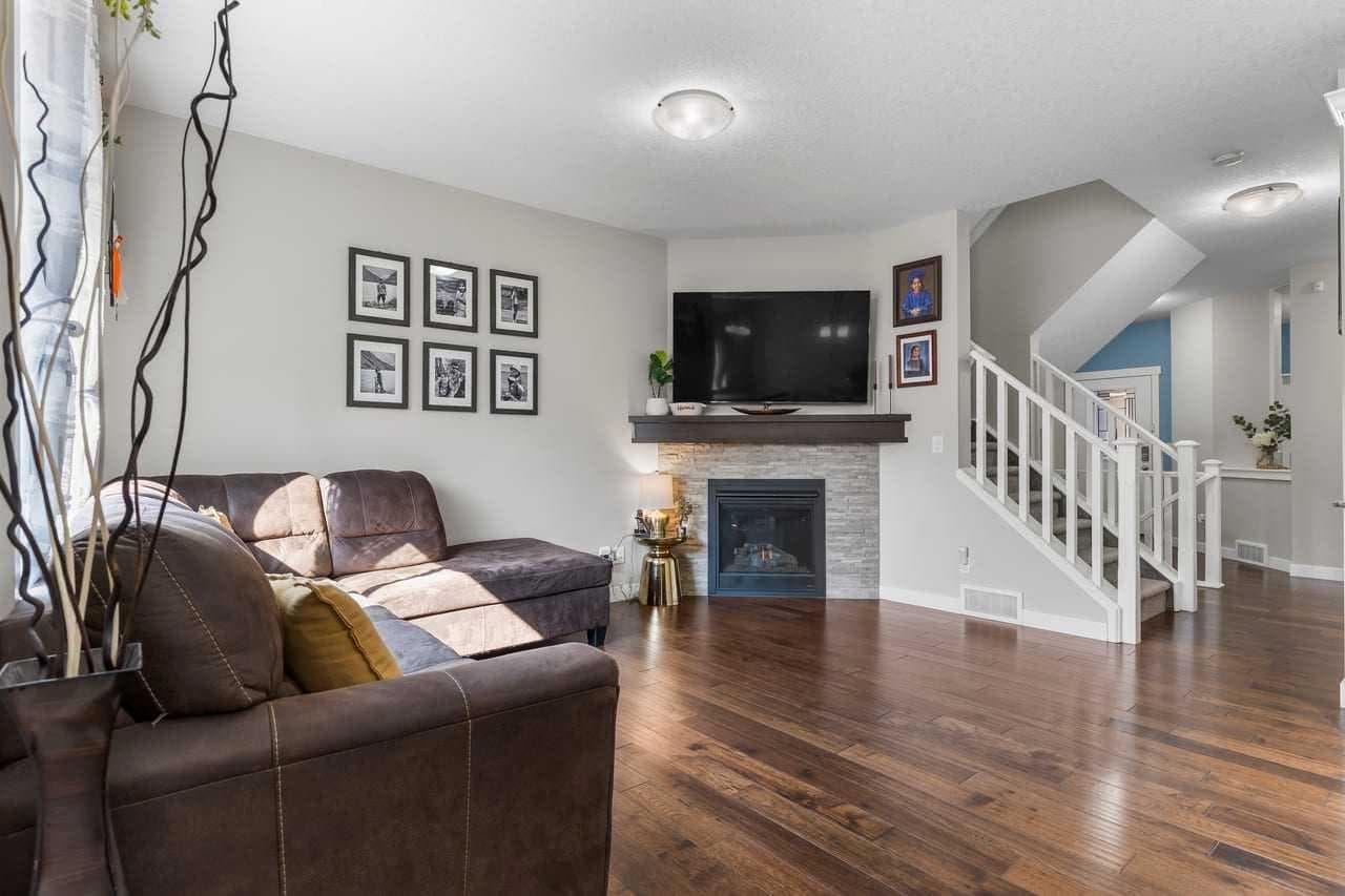 116 Kingsbury Close SE