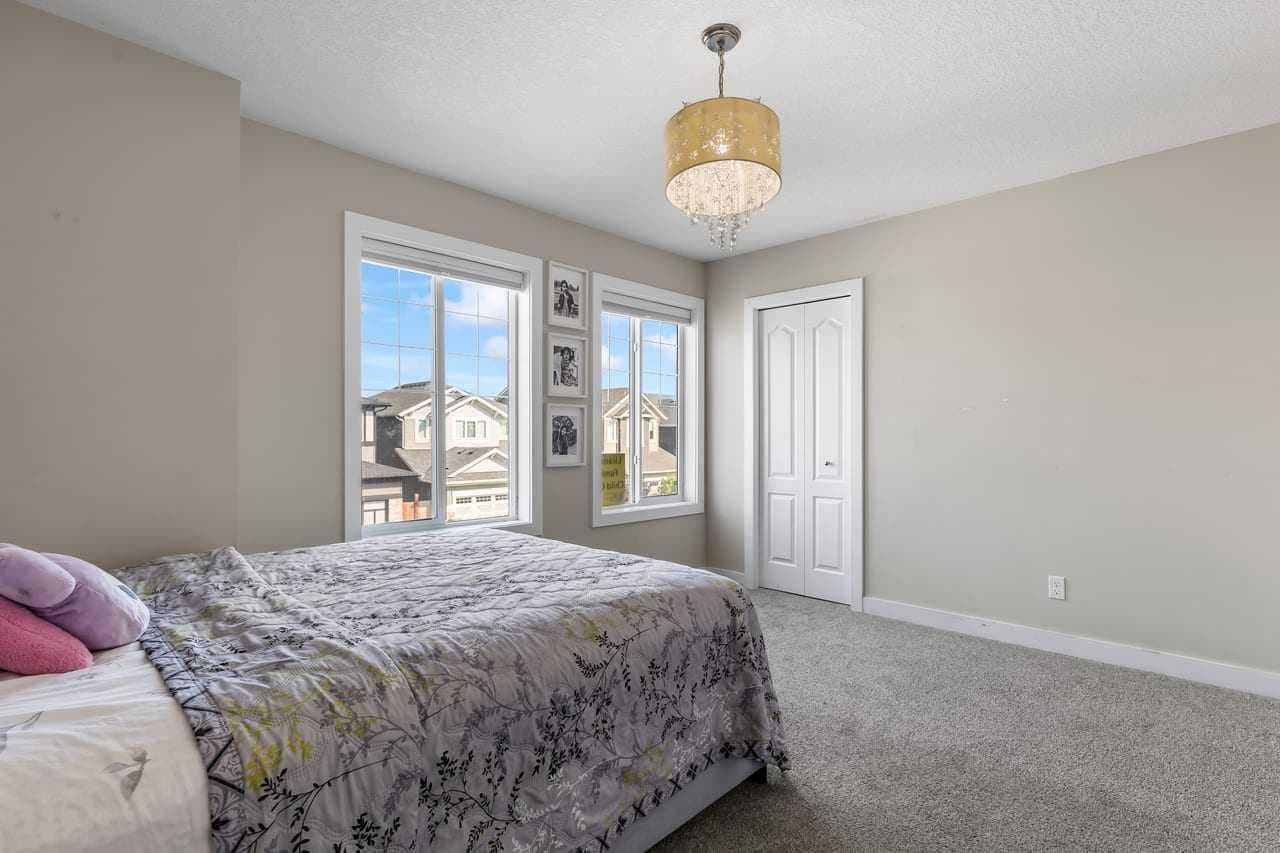 116 Kingsbury Close SE