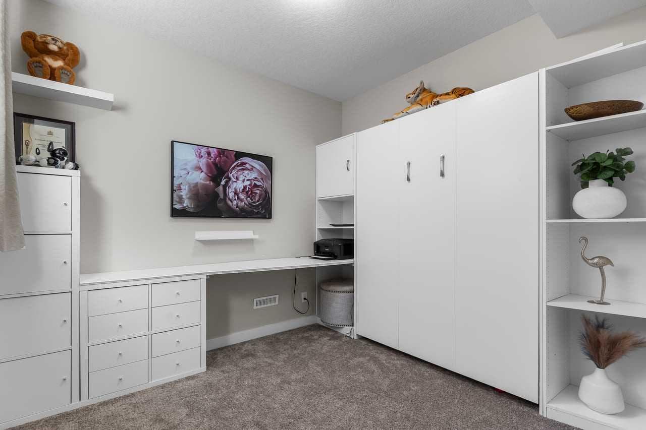 116 Kingsbury Close SE