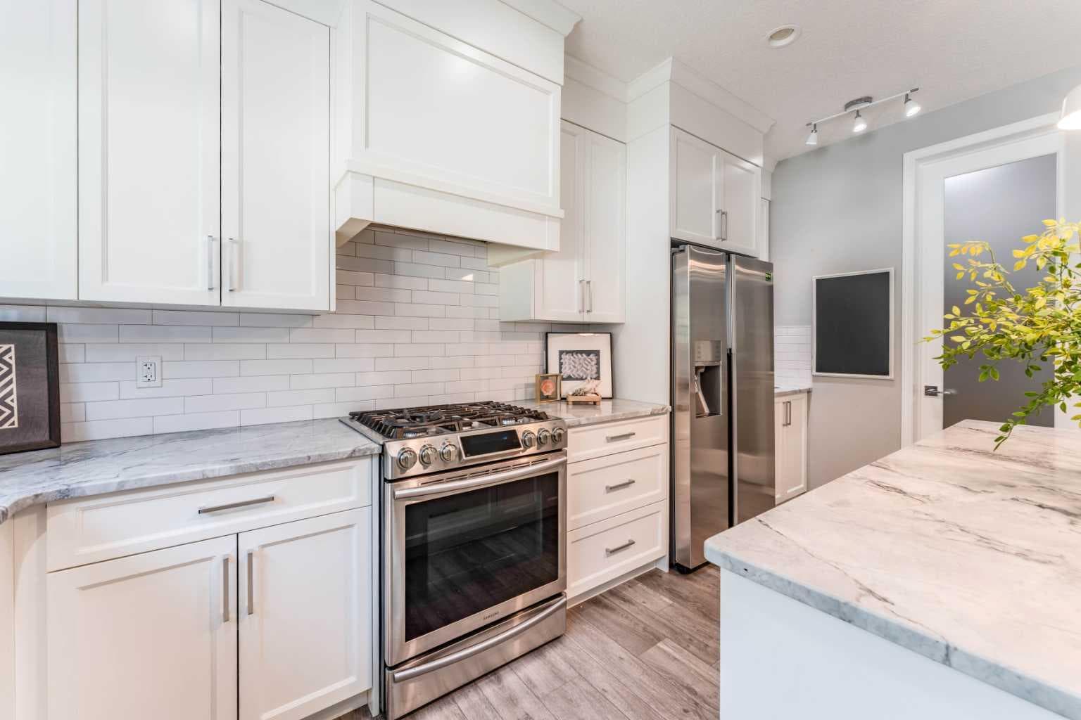 42 West Grove Way SW