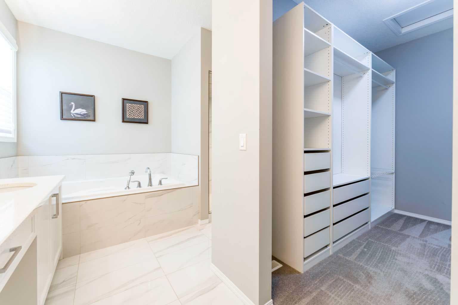 42 West Grove Way SW