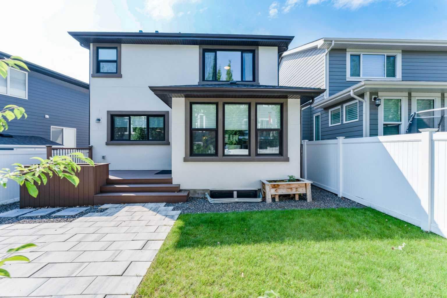 42 West Grove Way SW