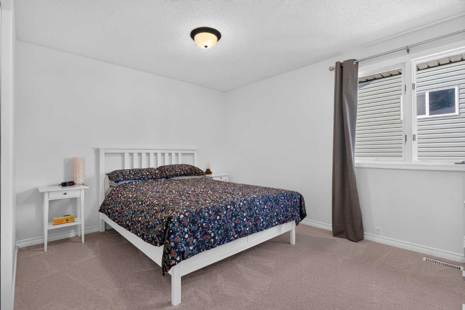 292 Silver Brook Way NW