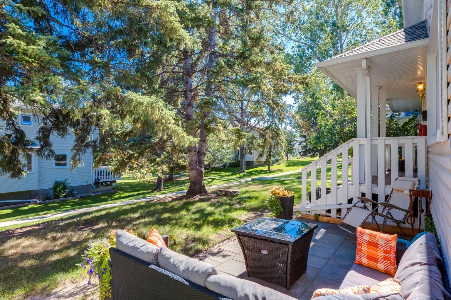 531 Killarney Glen Court SW