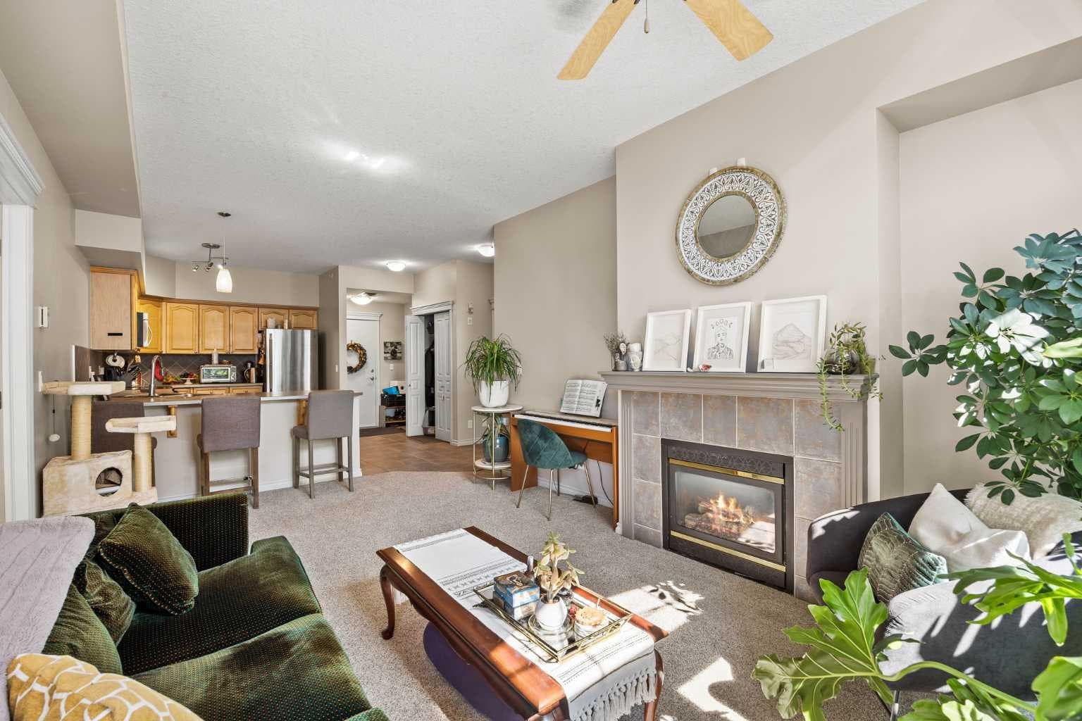 1206, 1888 Signature Park SW