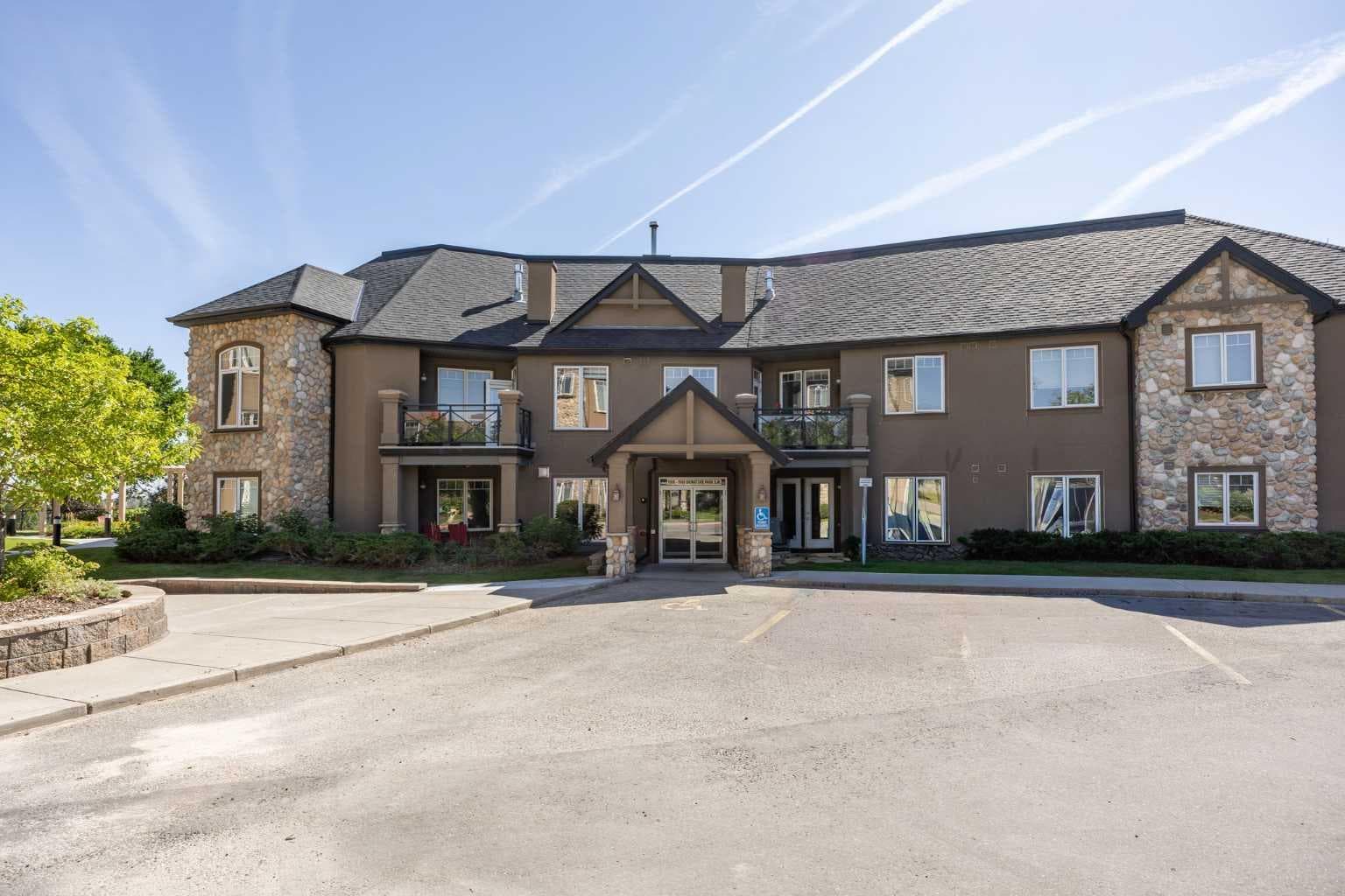 1206, 1888 Signature Park SW