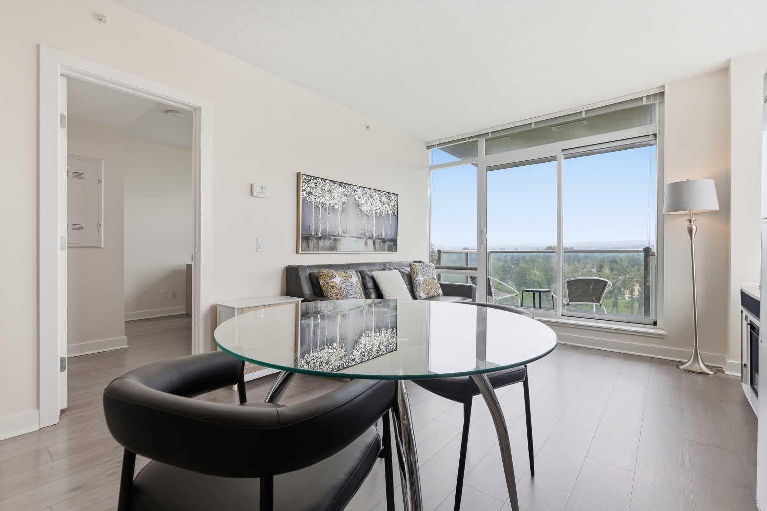 608, 30 Brentwood Common NW