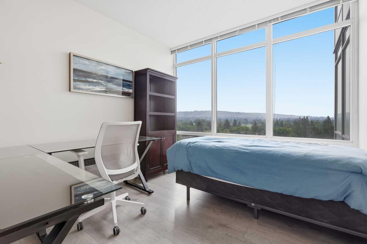 608, 30 Brentwood Common NW