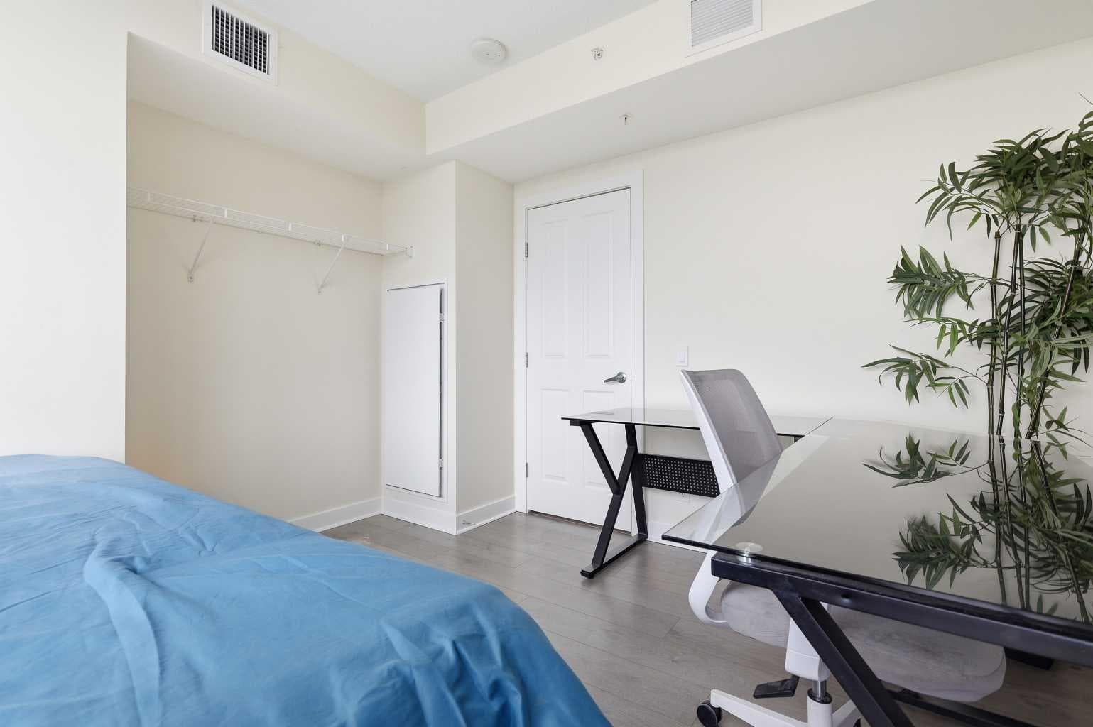 608, 30 Brentwood Common NW
