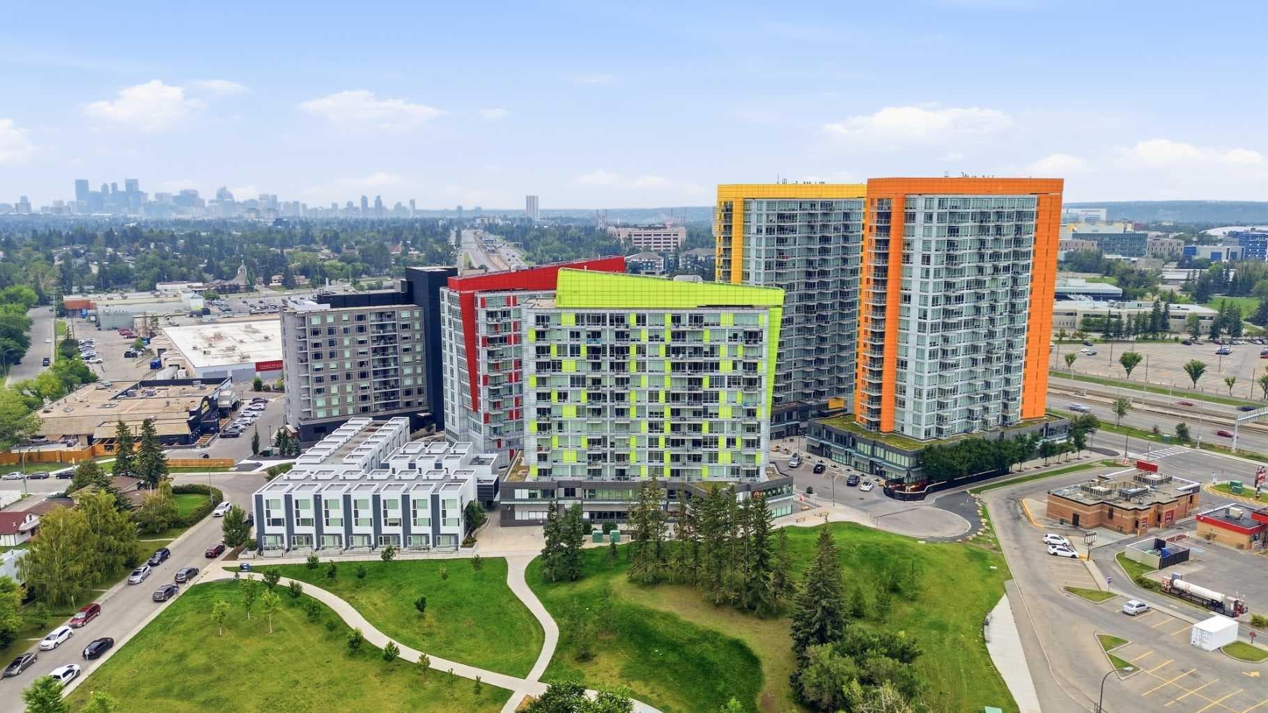 608, 30 Brentwood Common NW