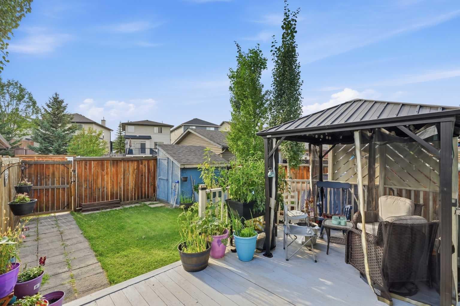279 Everstone Drive SW