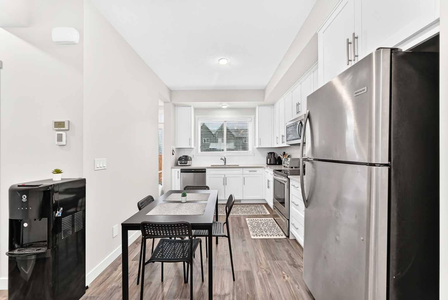 112 Carrington Boulevard NW