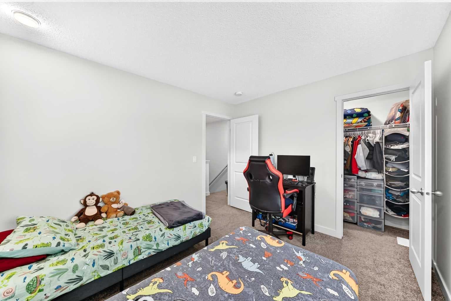 112 Carrington Boulevard NW