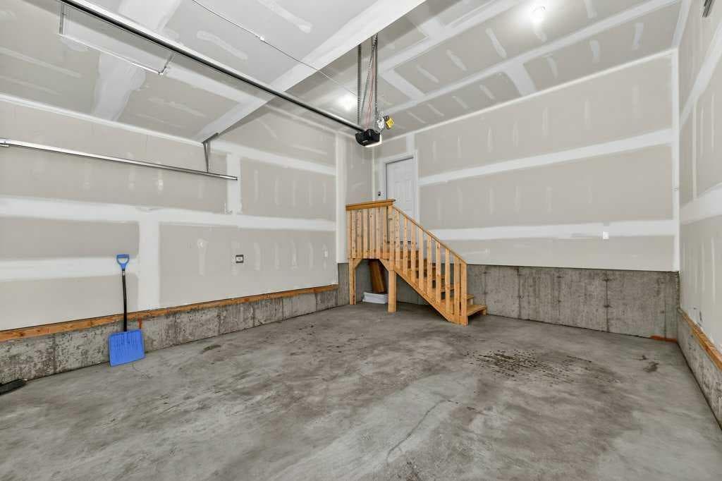 268 Cornerbrook Road NE