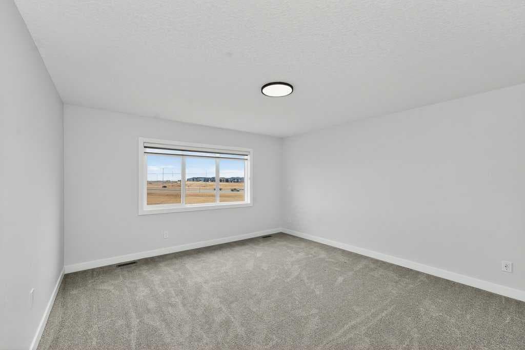 268 Cornerbrook Road NE