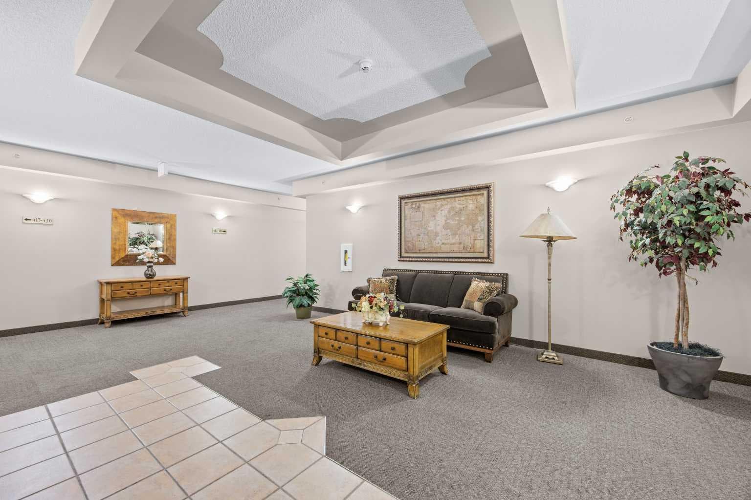 427, 345 Rocky Vista Park NW