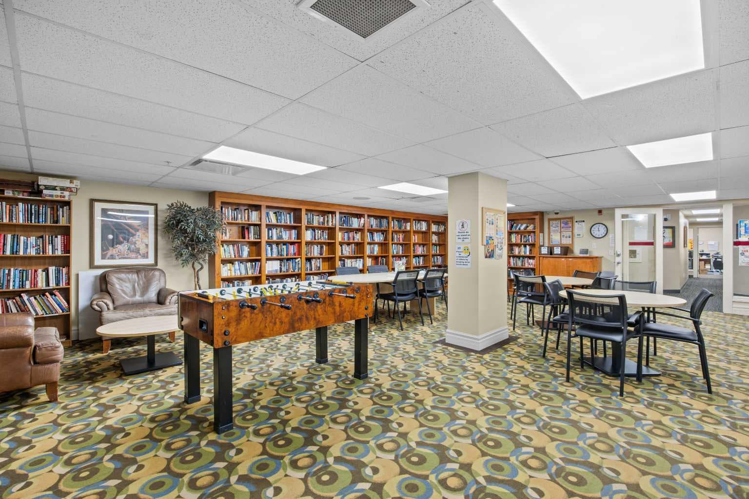 427, 345 Rocky Vista Park NW