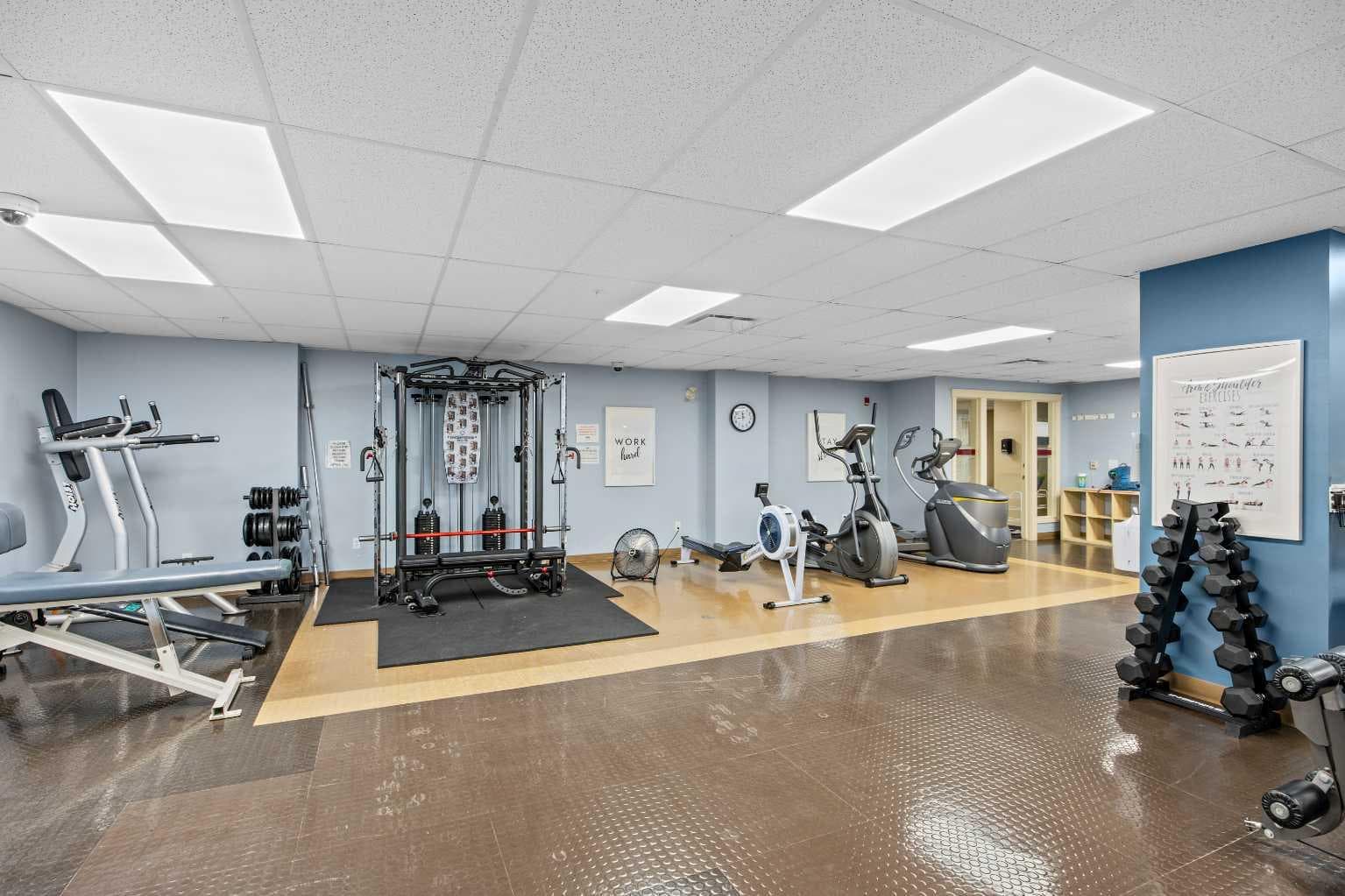 427, 345 Rocky Vista Park NW