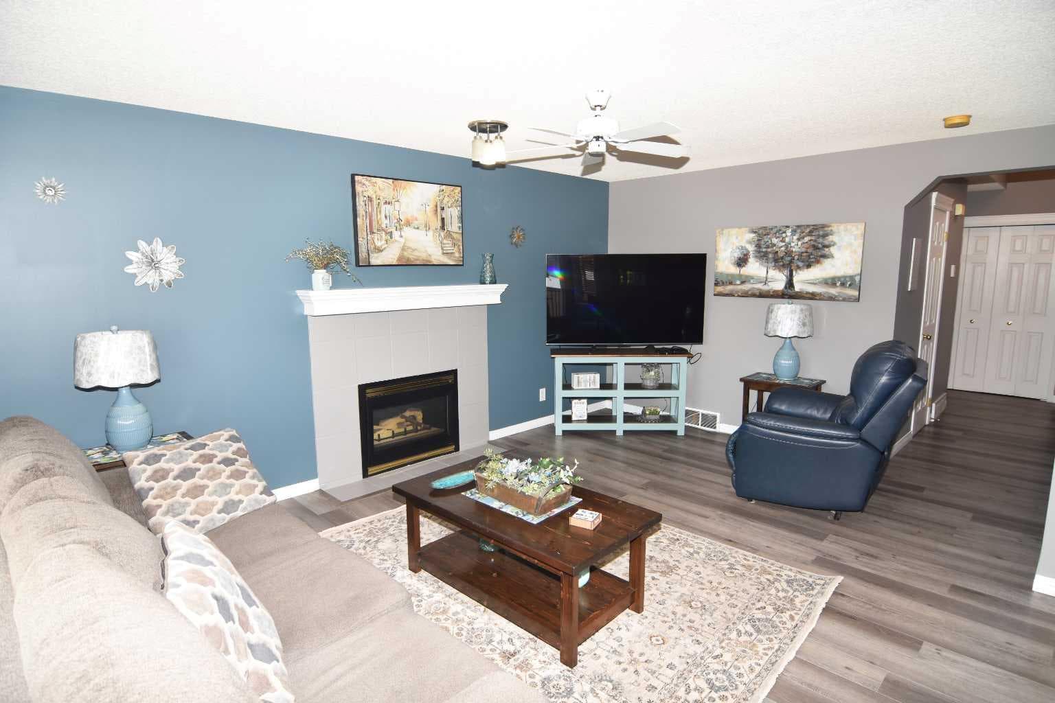 12 Country Hills Gate NW