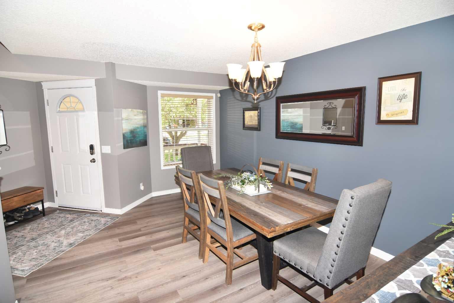 12 Country Hills Gate NW