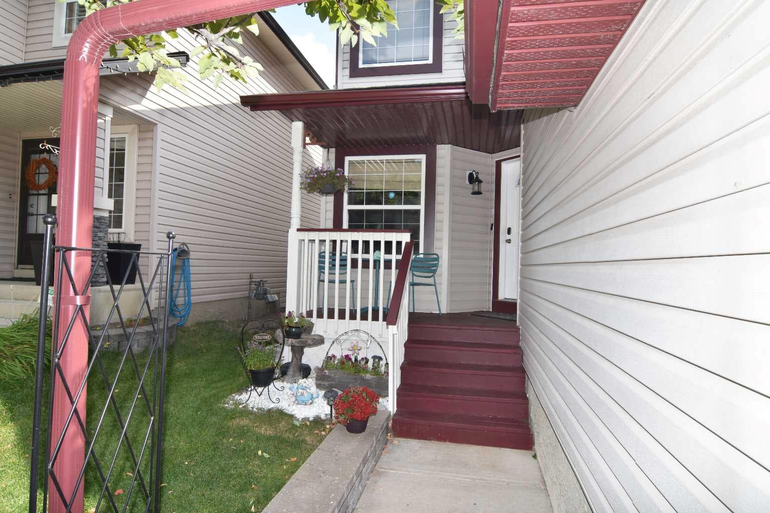12 Country Hills Gate NW