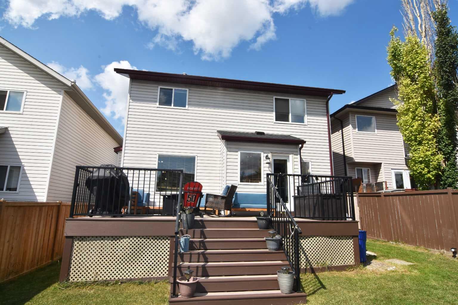 12 Country Hills Gate NW
