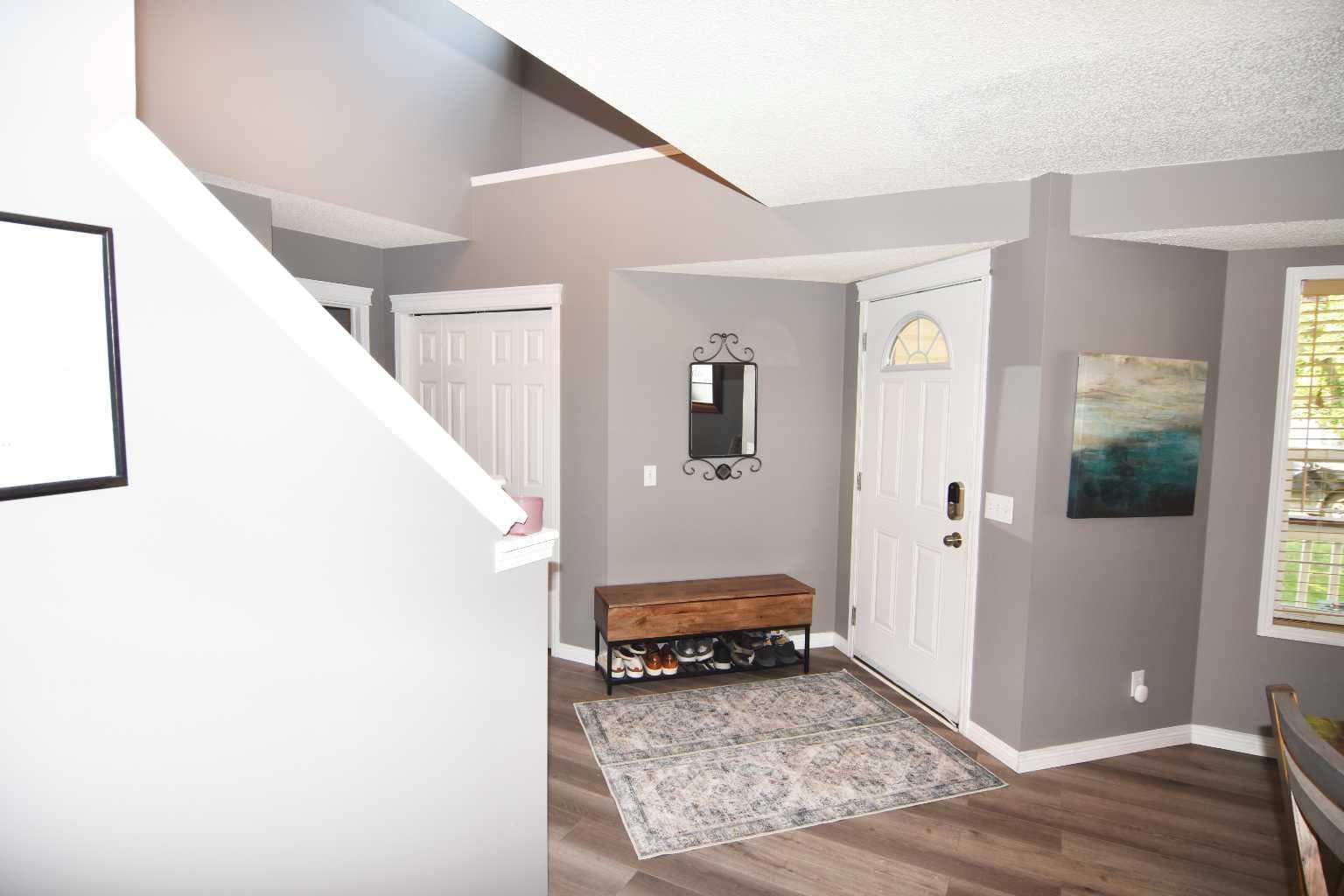 12 Country Hills Gate NW