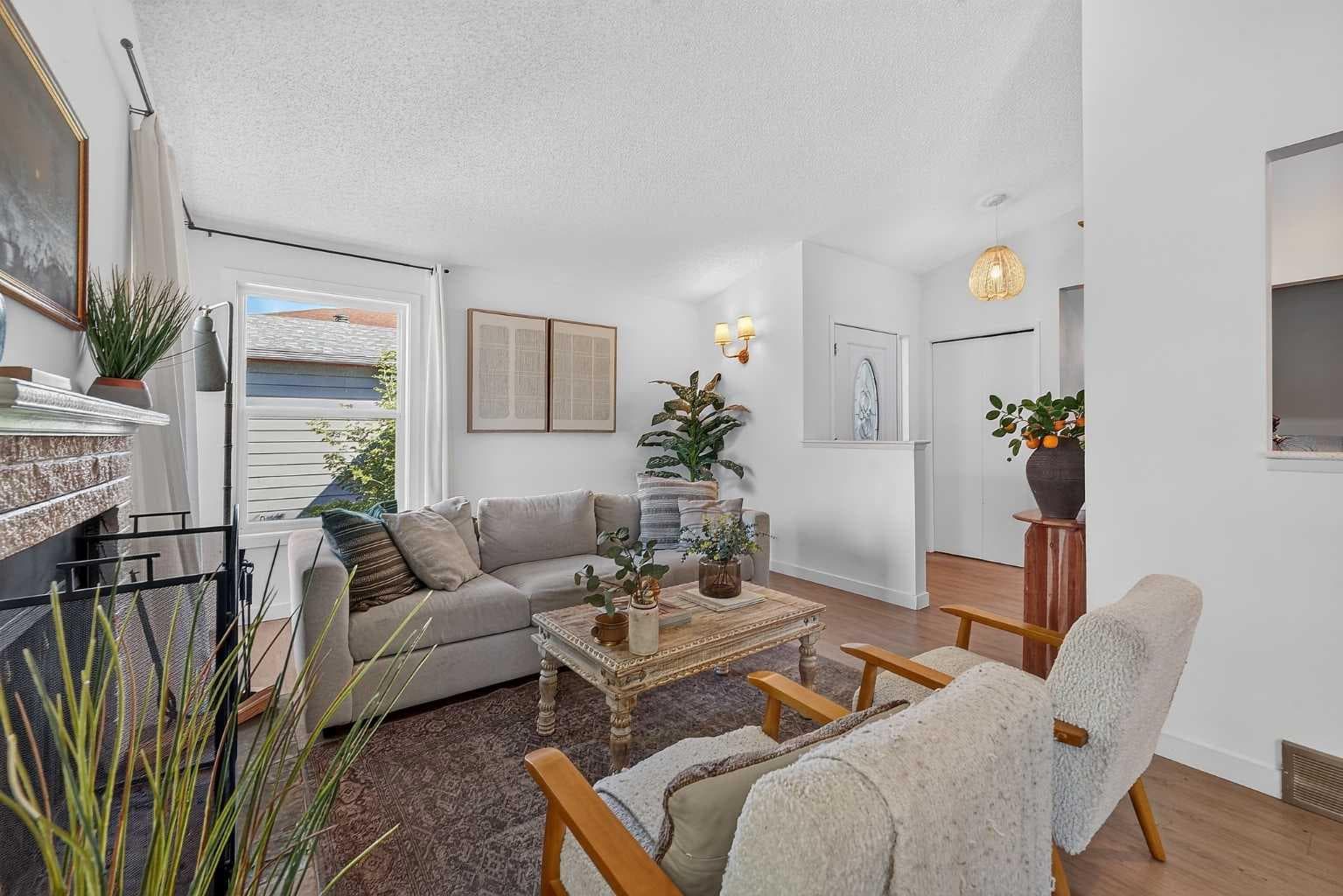 255 Shawcliffe Circle SW
