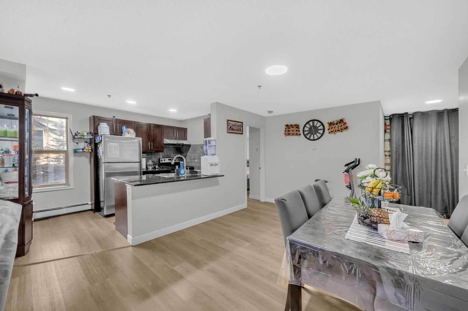 227, 355 Taralake Way NE