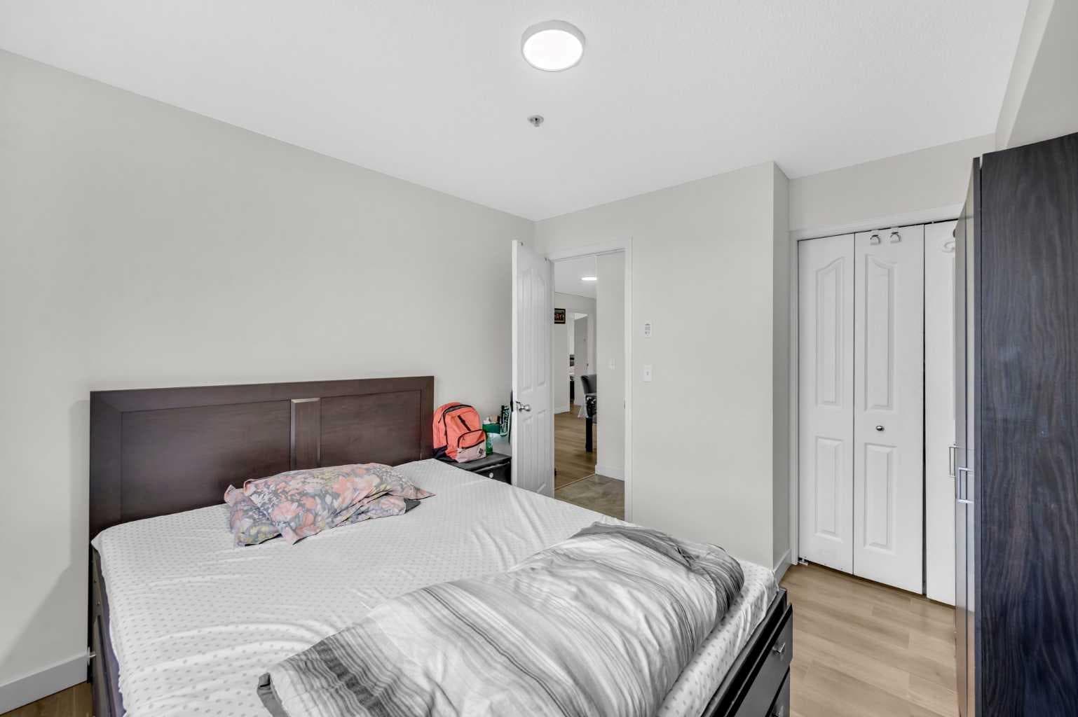 227, 355 Taralake Way NE