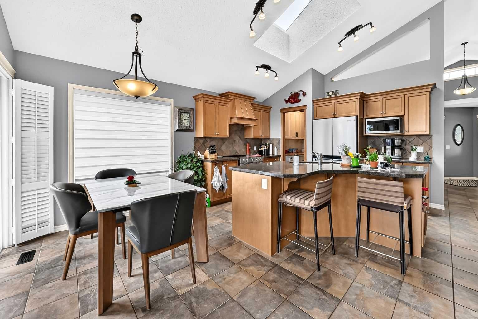 1 Glenvista Place 