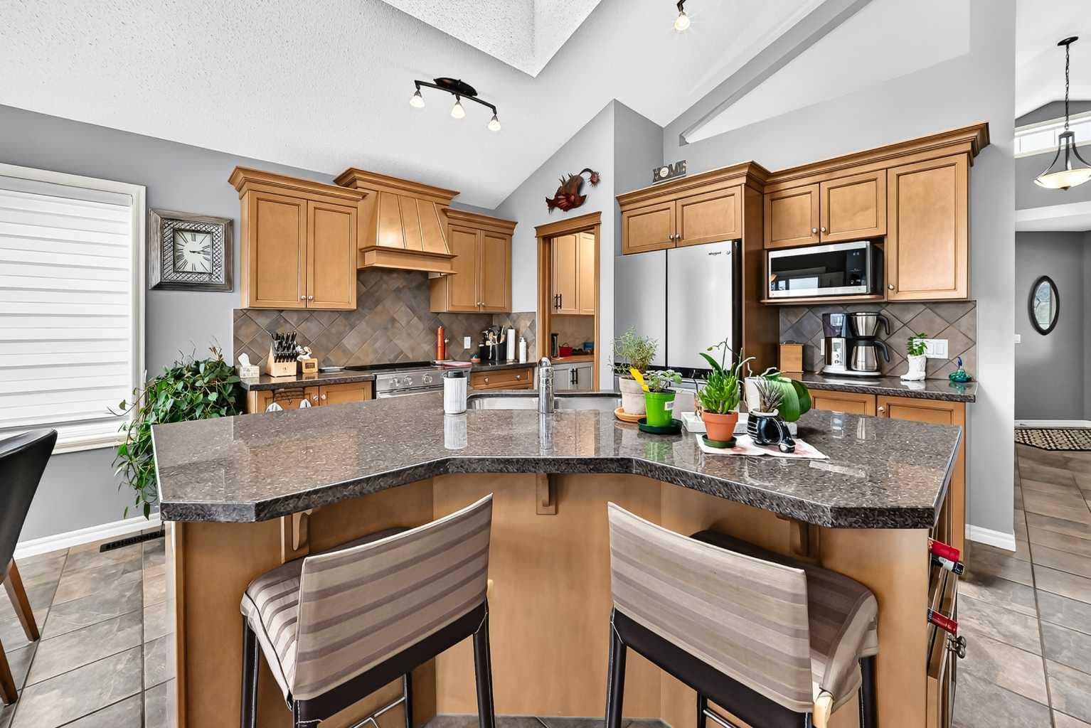 1 Glenvista Place 