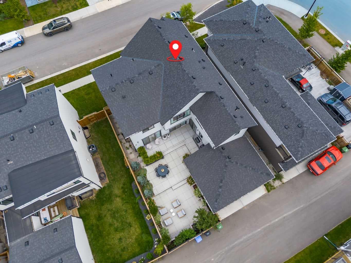 19 Bluerock Avenue SW